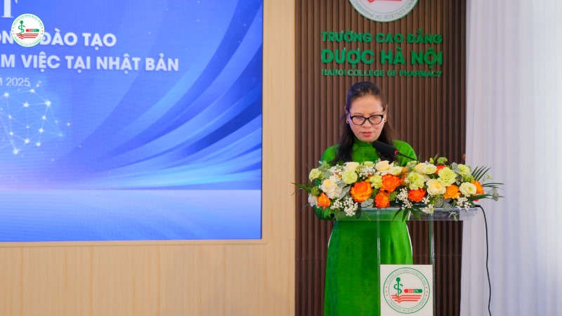Đại diện EK Group chia sẻ tại lễ ký kết