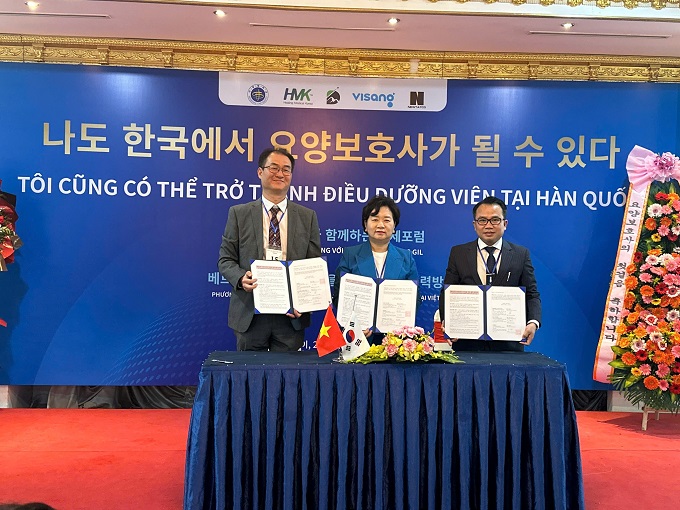 Lễ ký kết mang đến chương trình trao đổi học tập, thực hành và làm việc tại Hàn Quốc cho sinh viên ngành Điều dưỡng