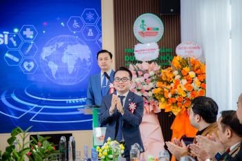 Đài truyền hình Hà Nội|Thầy Đường Xuân Tùng – Người thầy truyền cảm hứng cho các dược sĩ tương lai